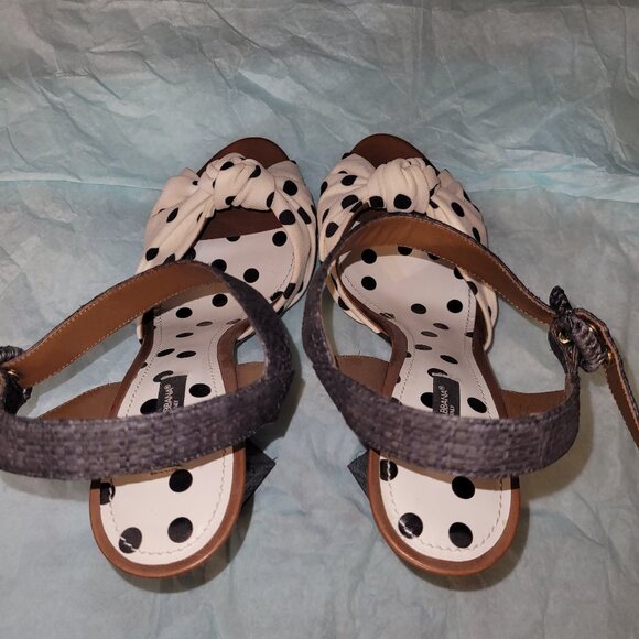NEW - Dolce & Gabbana Heels - Picture 4 of 10